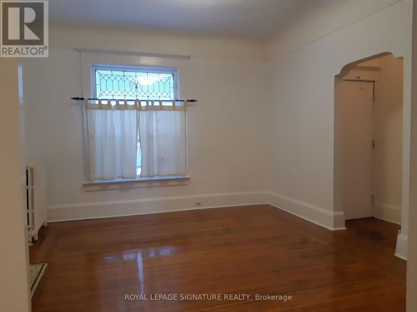 599 EUCLID AVENUE Image 39