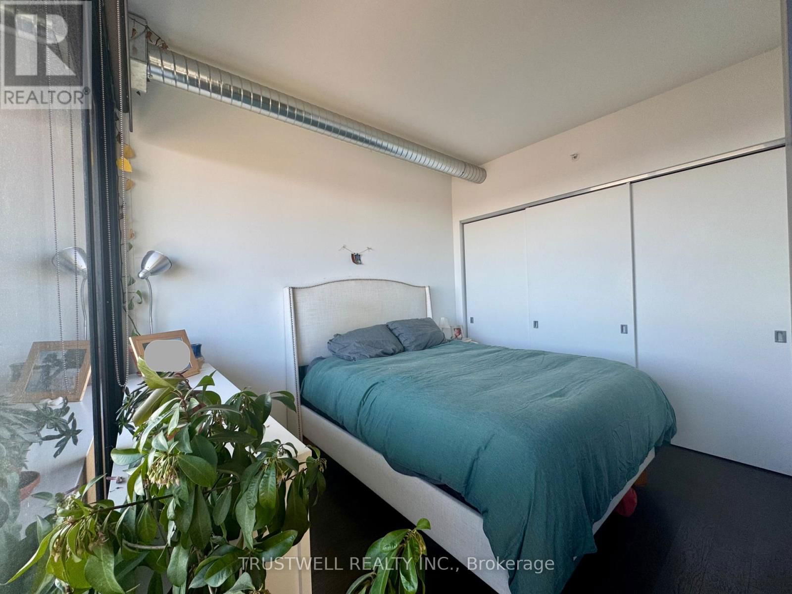 1308 - 170 BAYVIEW AVENUE Image 7