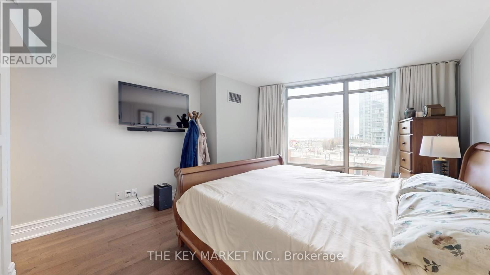 315 - 81 NAVY WHARF COURT Image 19