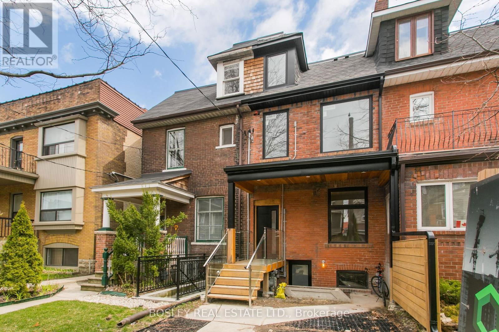 3 - 379 ST CLARENS AVENUE Image 25