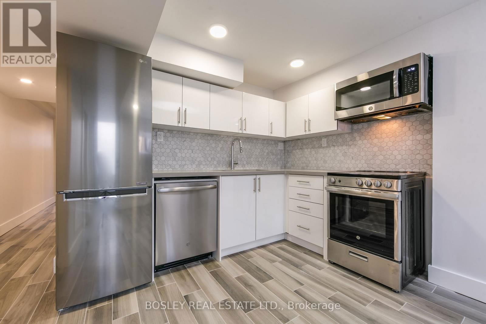 3 - 379 ST CLARENS AVENUE Image 7