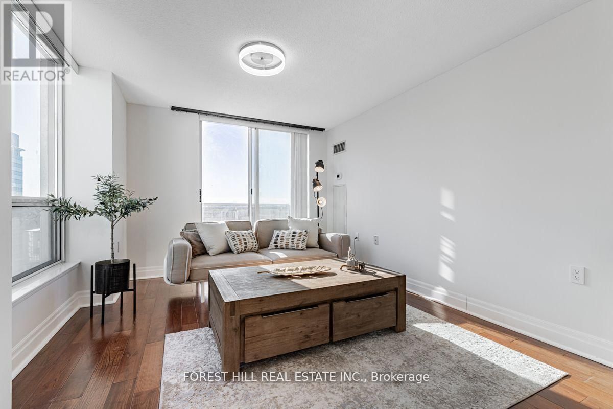 2106 - 21 HILLCREST AVENUE Image 15