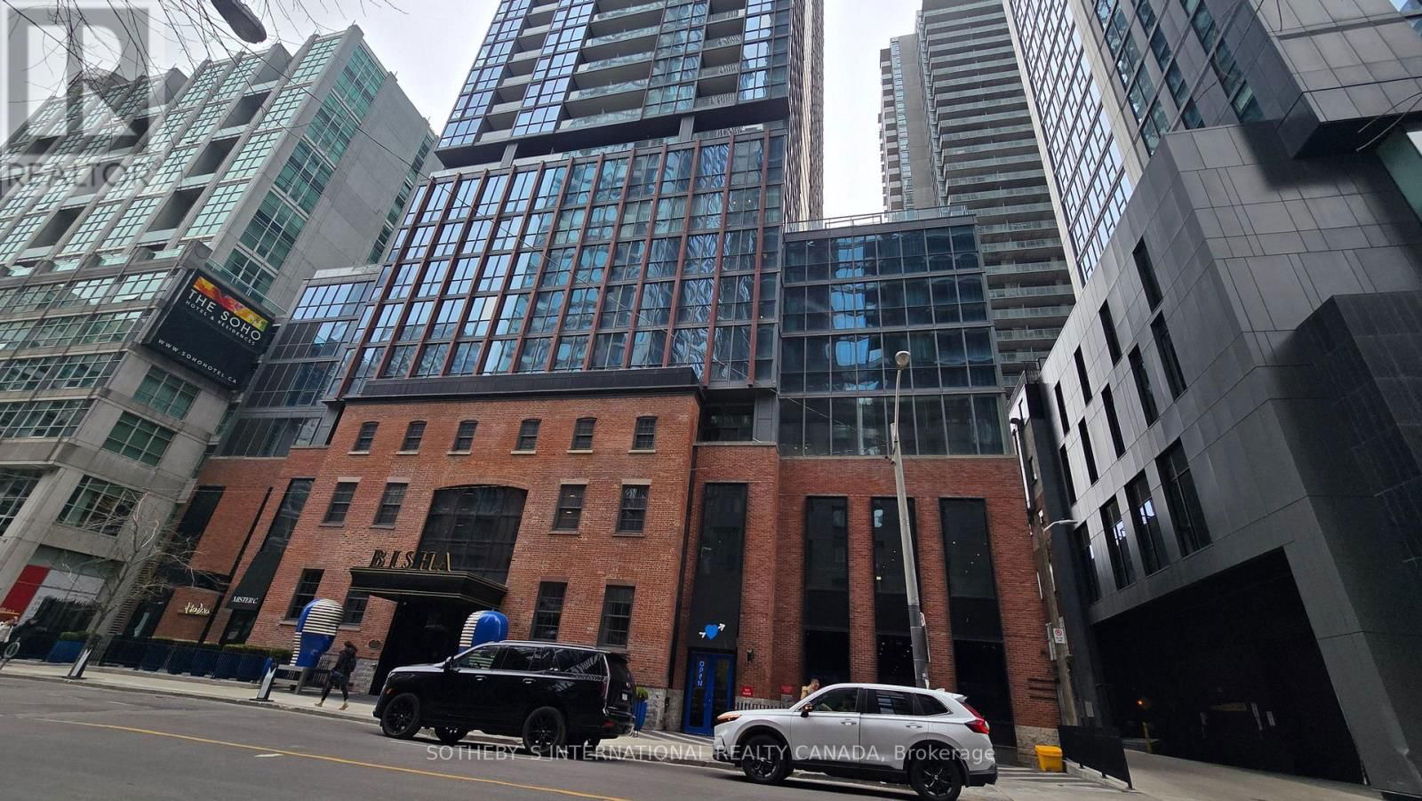 2503 - 357 KING STREET WEST Image 17