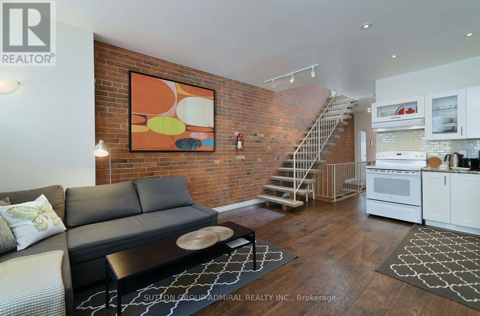 45 GRANBY STREET Image 15