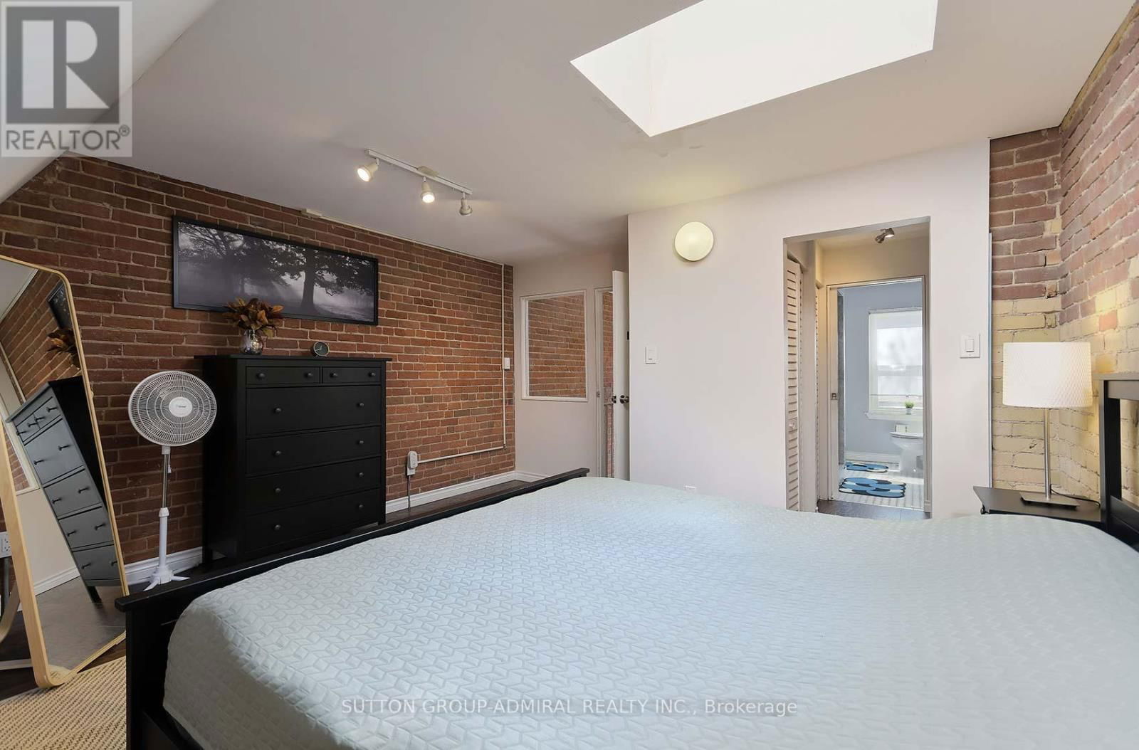 45 GRANBY STREET Image 20
