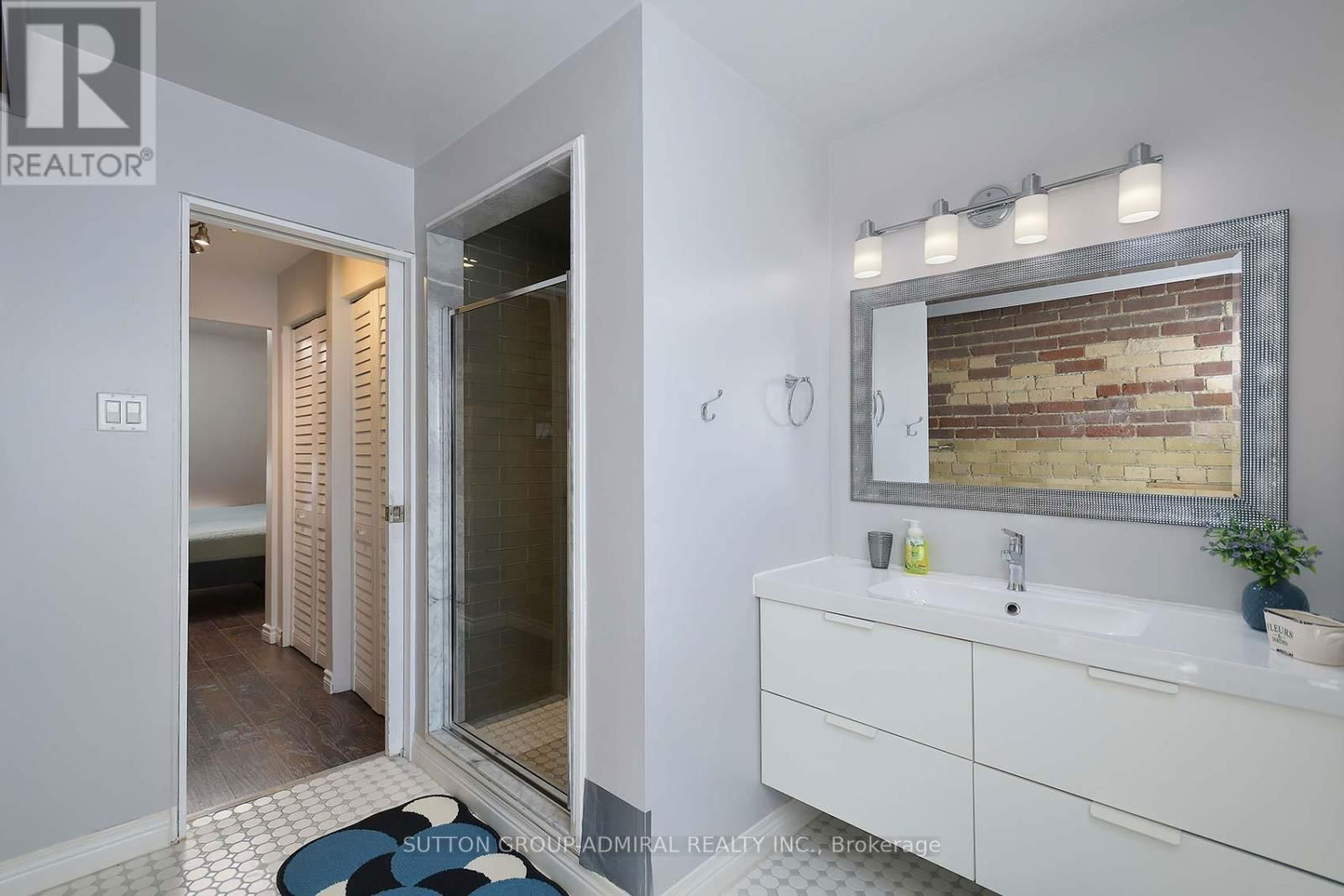 45 GRANBY STREET Image 21