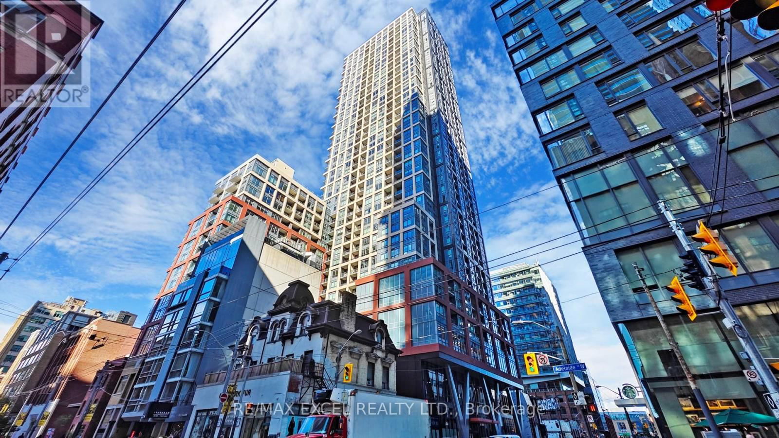 608 - 108 PETER STREET Image 1
