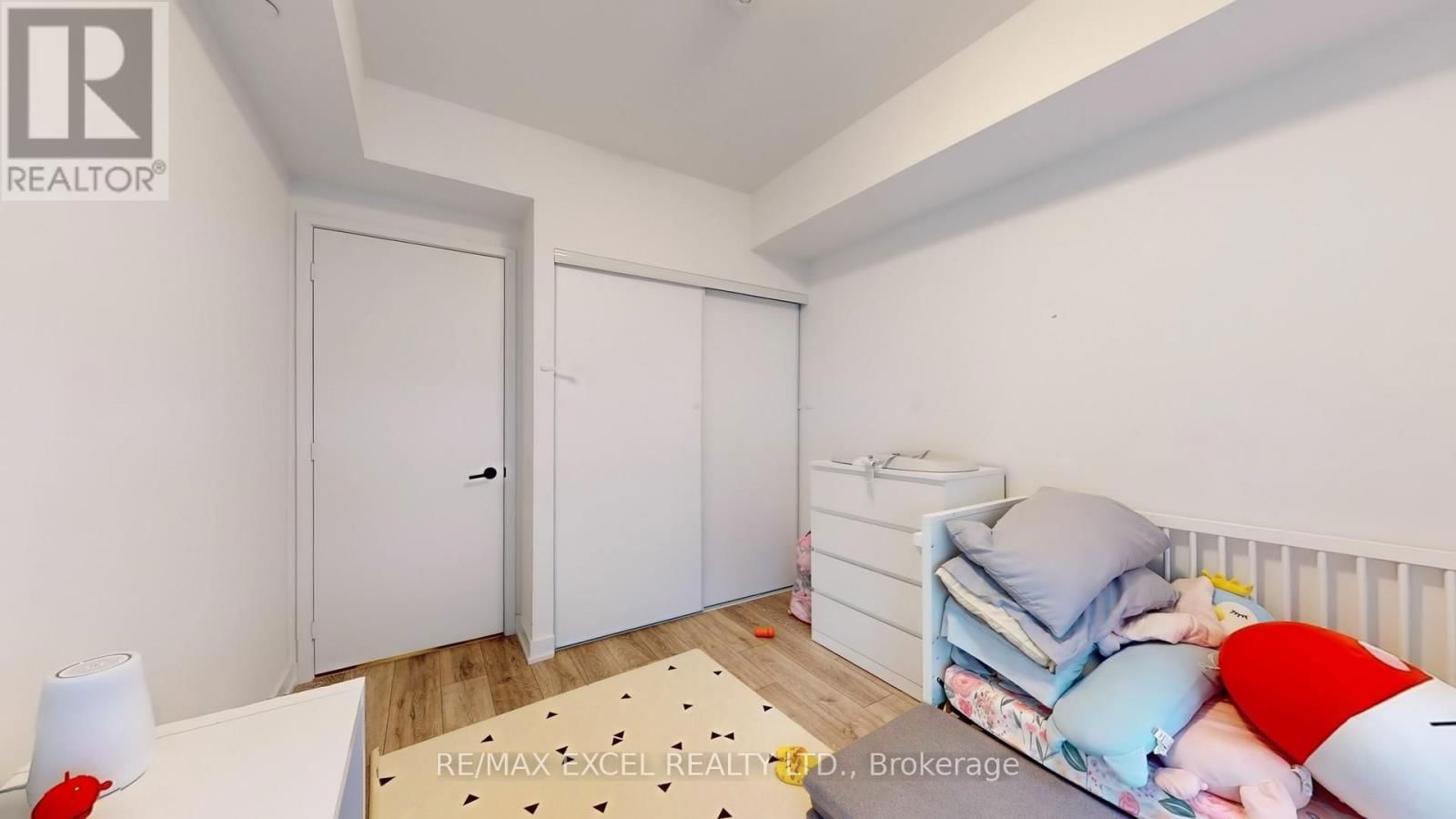 608 - 108 PETER STREET Image 21