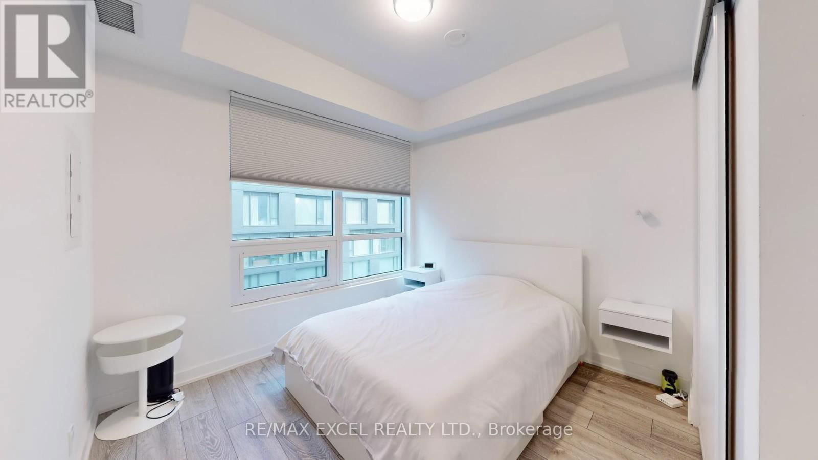 608 - 108 PETER STREET Image 24