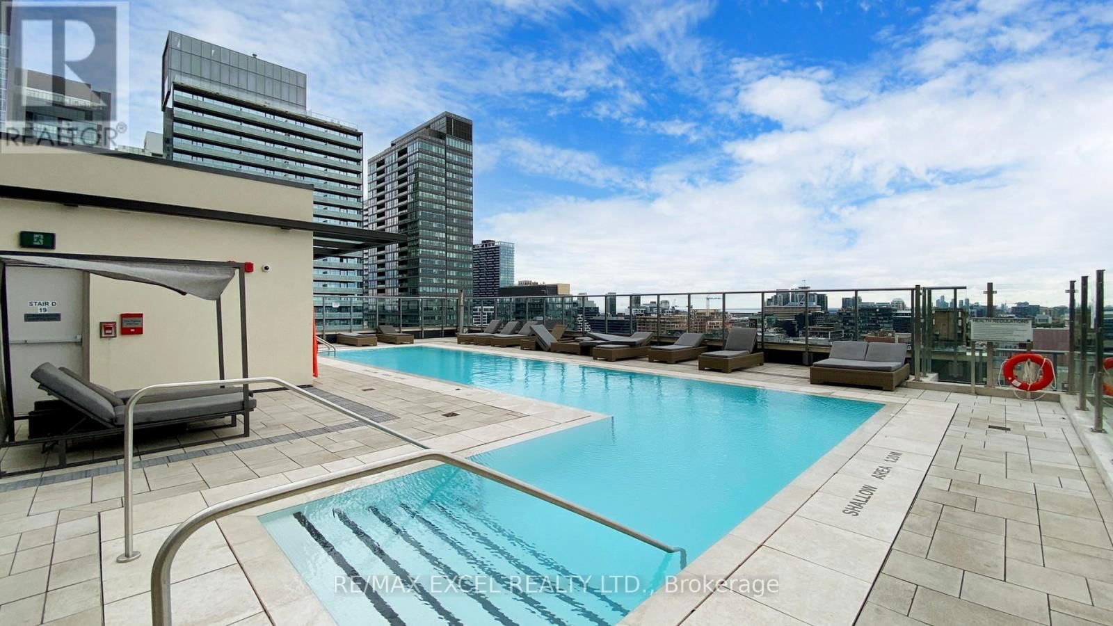 608 - 108 PETER STREET Image 43