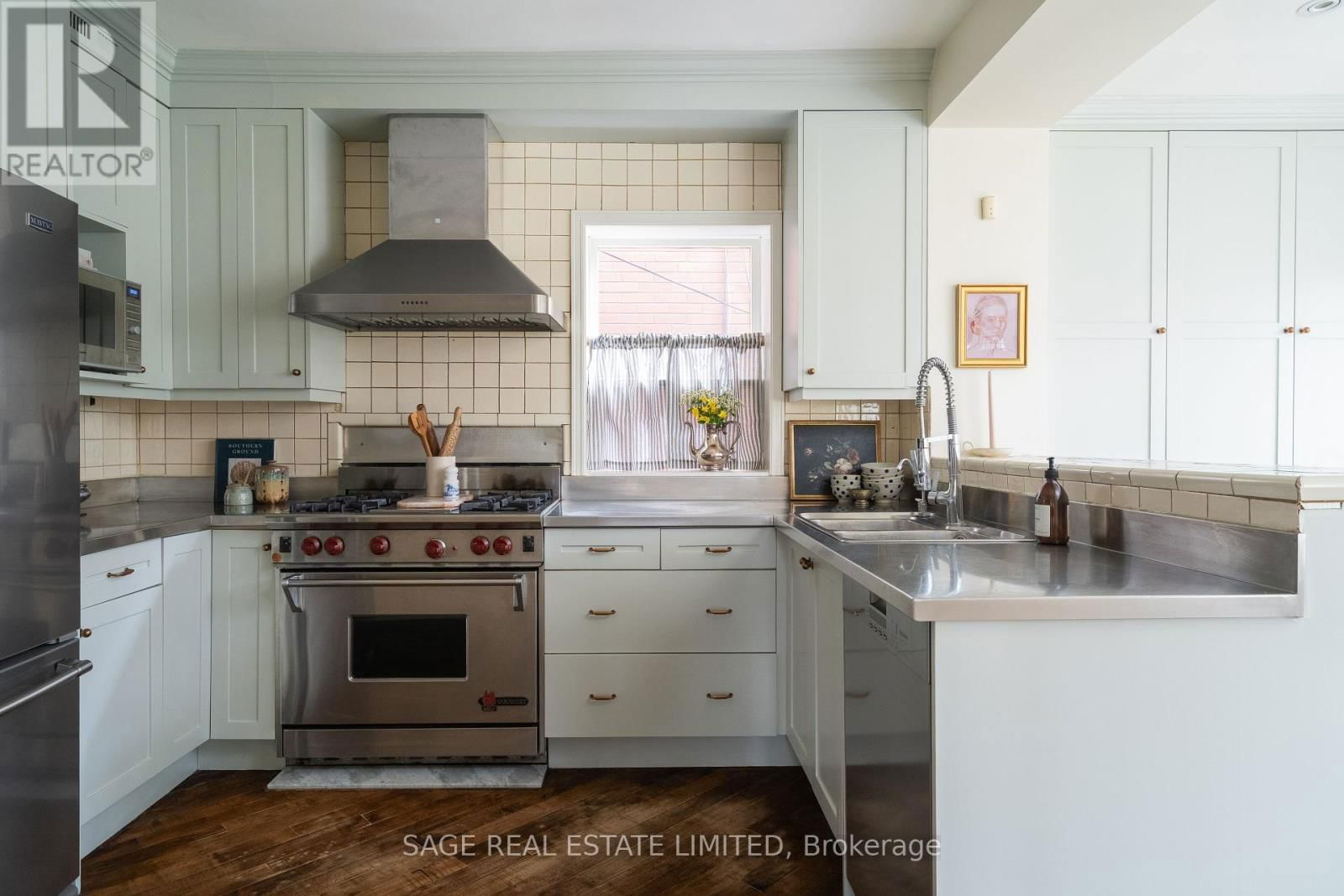 57 CASTLE FRANK ROAD Image 14