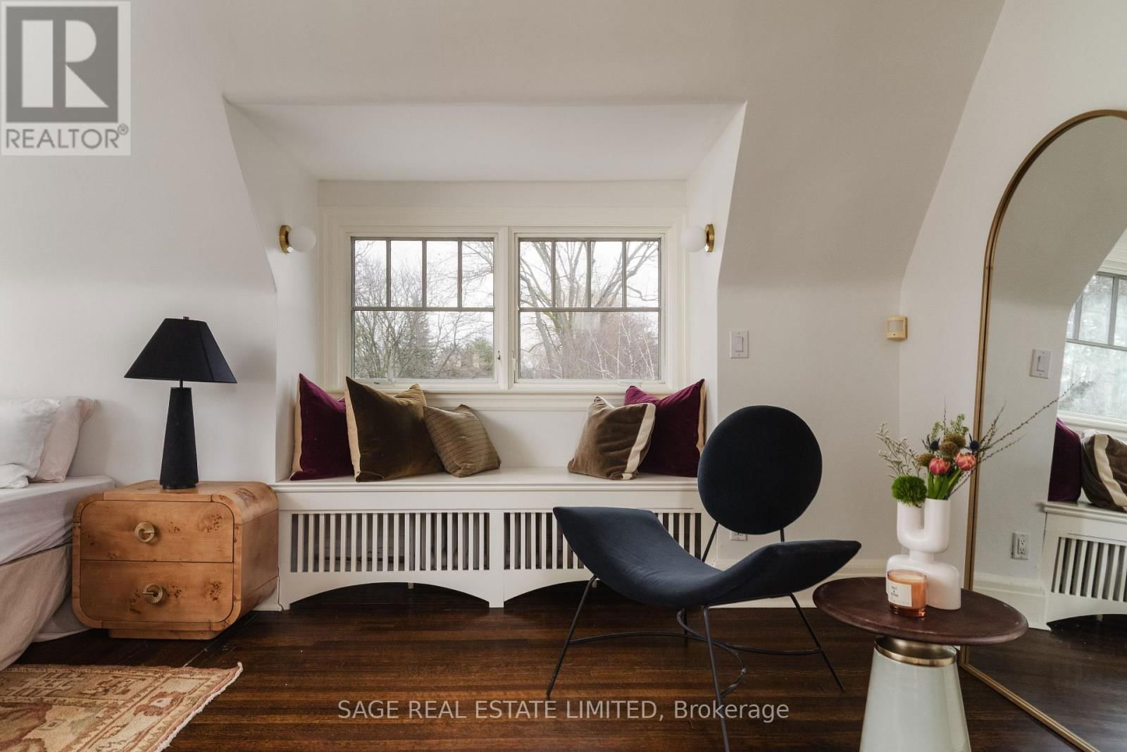 57 CASTLE FRANK ROAD Image 34