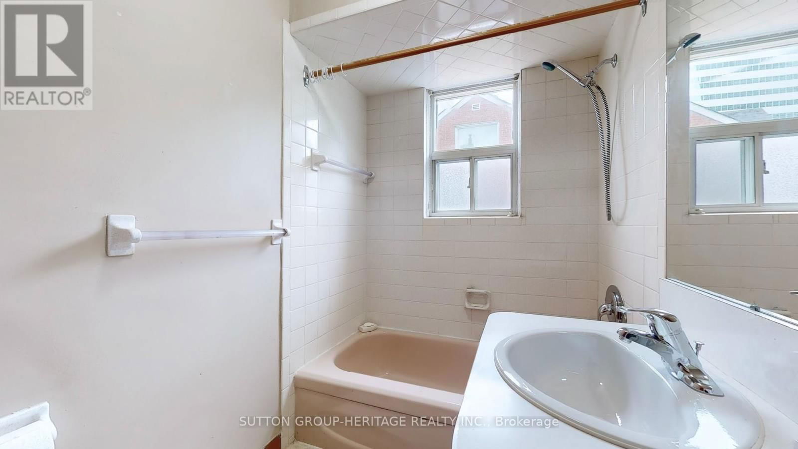 21 JOHNSTON AVENUE Image 18