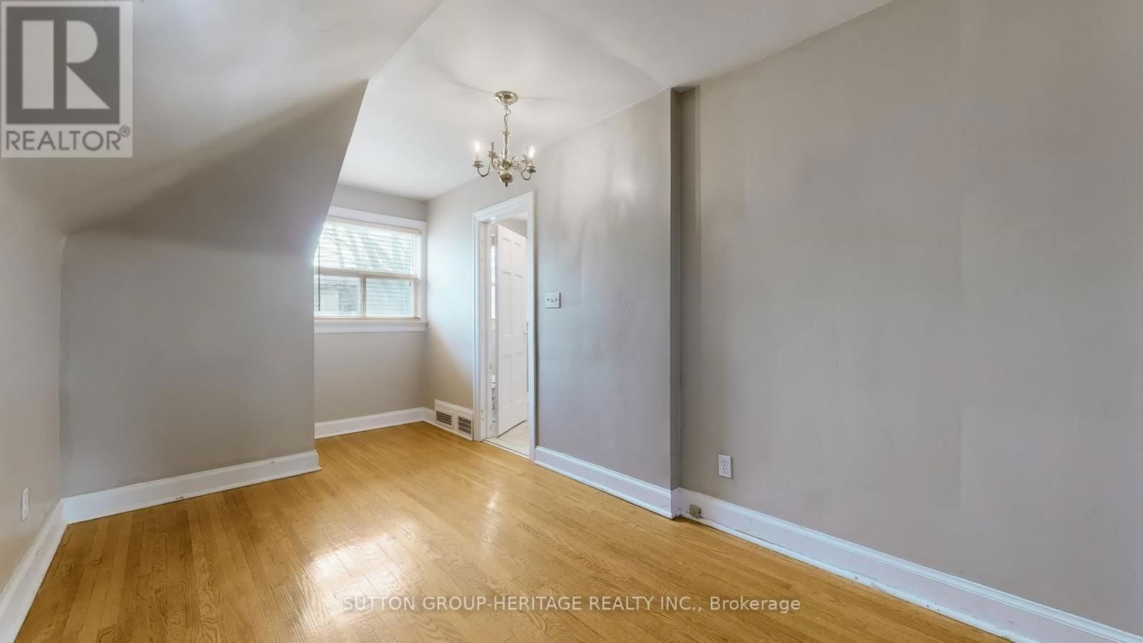21 JOHNSTON AVENUE Image 22