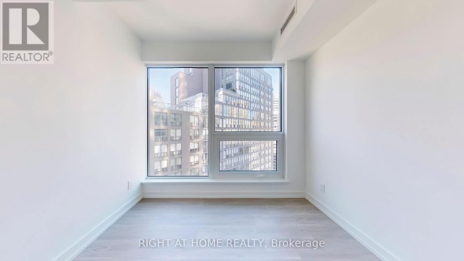 2203 - 8 WELLESLEY STREET WEST Image 16