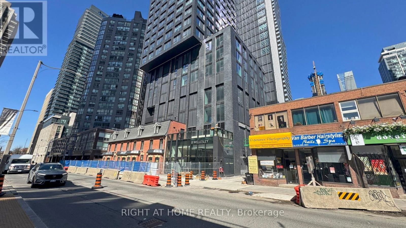 2203 - 8 WELLESLEY STREET WEST Image 26
