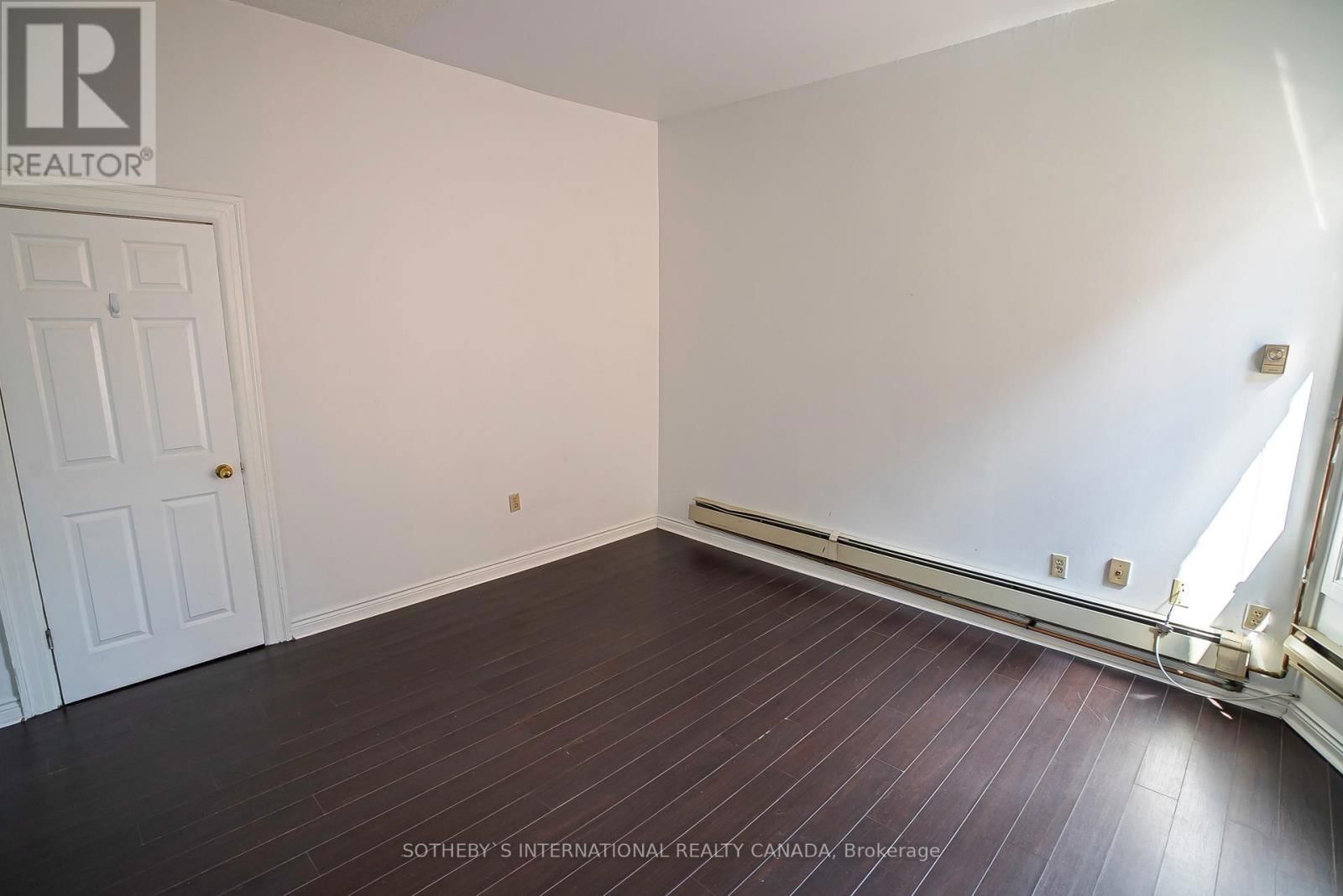 4 - 101 SPADINA ROAD Image 3