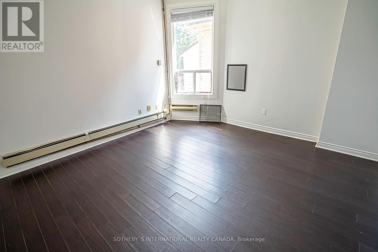 4 - 101 SPADINA ROAD Image 8