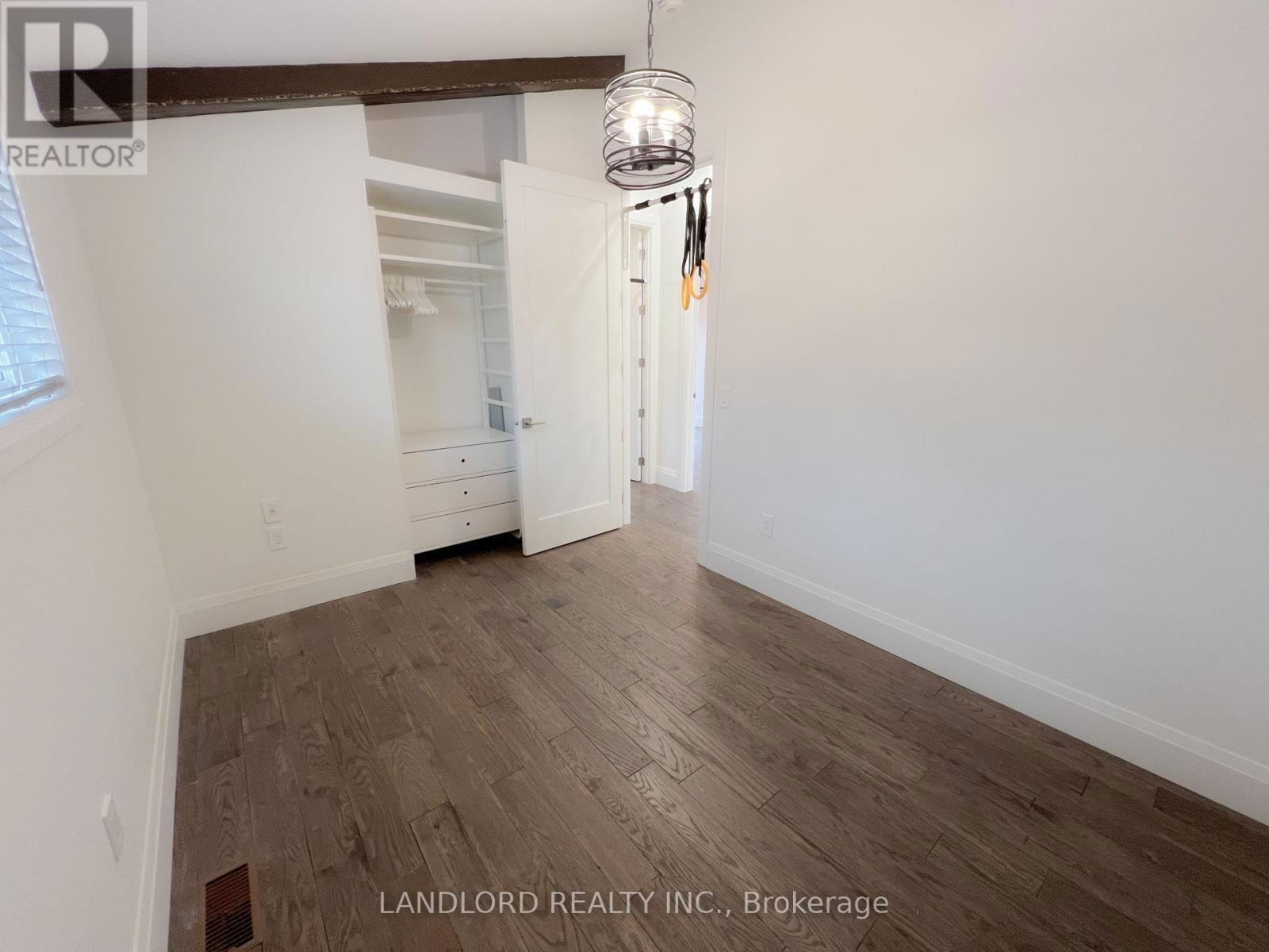 Upper - 31 LYNCH ROAD Image 11