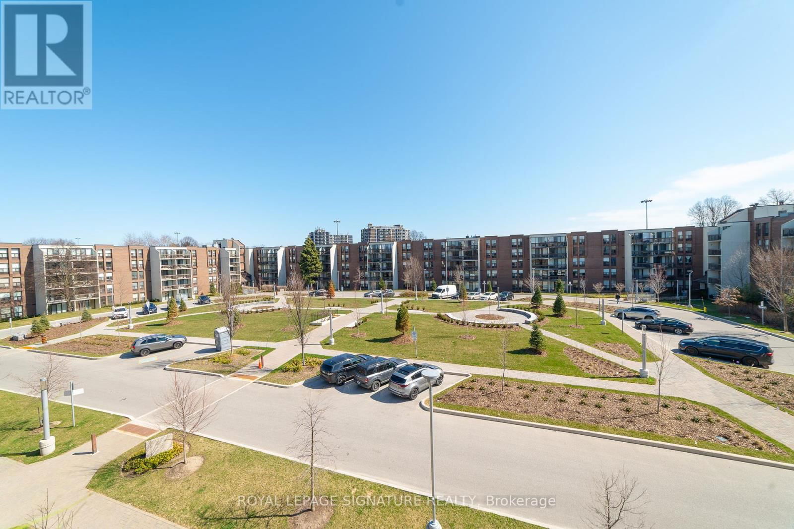 406 - 10 FASHION ROSEWAY WAY EAST Image 22