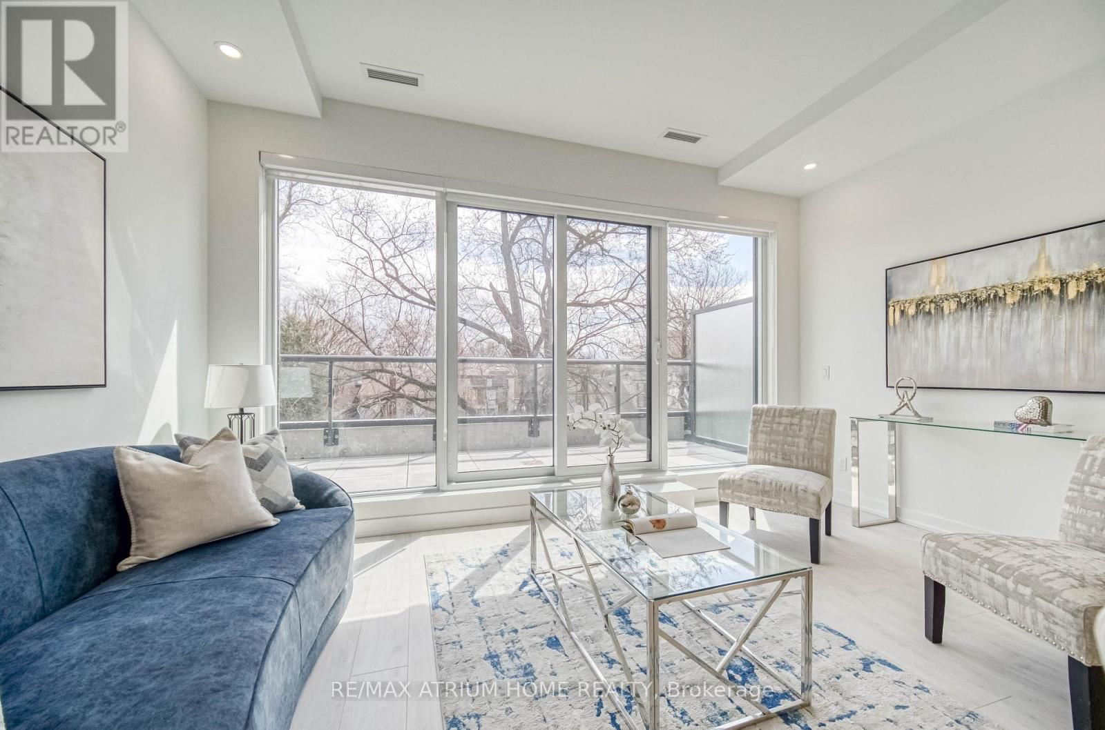 223 - 181 SHEPPARD AVENUE EAST Image 6