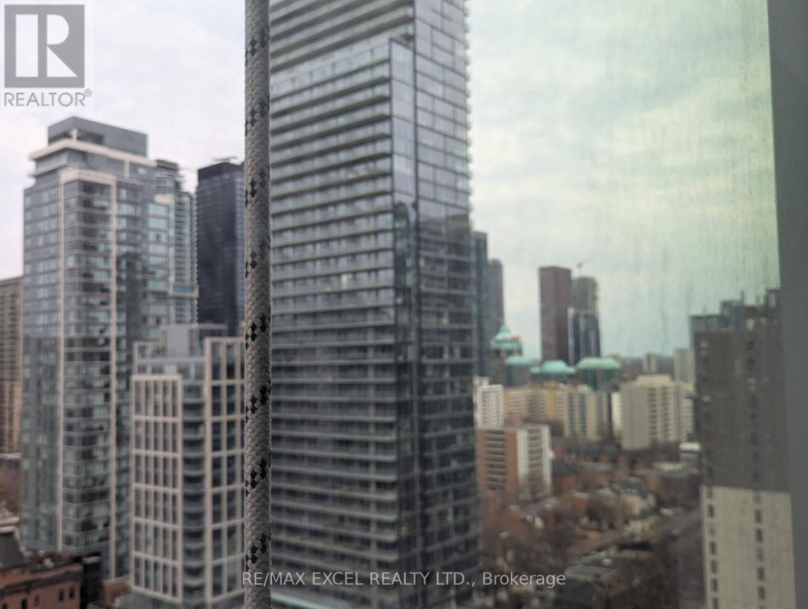 2306 - 8 WELLESLEY STREET WEST Image 9