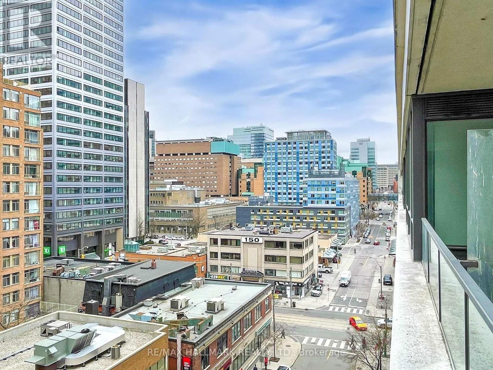 1115 - 111 ELIZABETH STREET Image 24