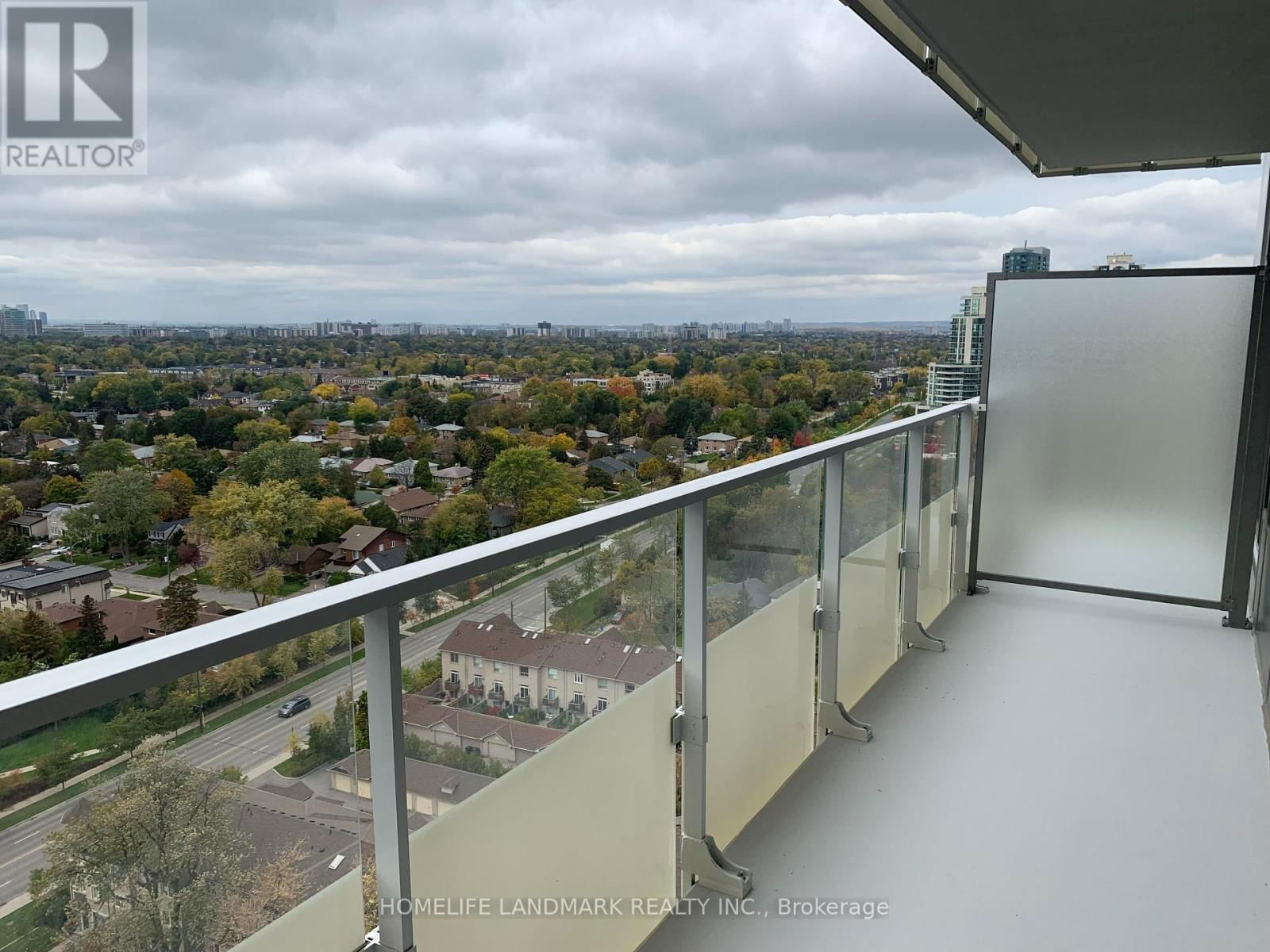 2210 - 75 CANTERBURY PLACE Image 11