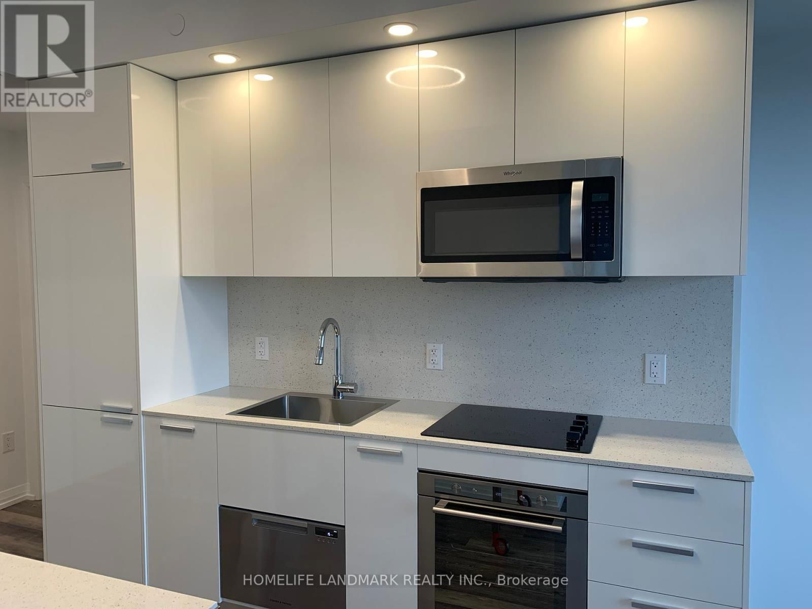 2210 - 75 CANTERBURY PLACE Image 4