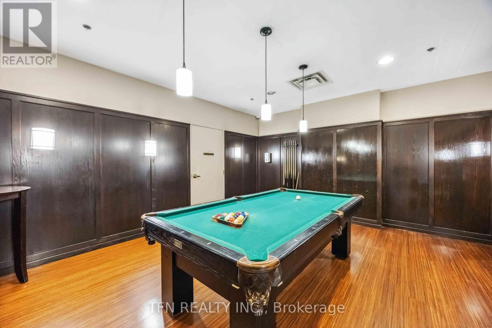 109 - 18 SPRING GARDEN AVENUE Image 39