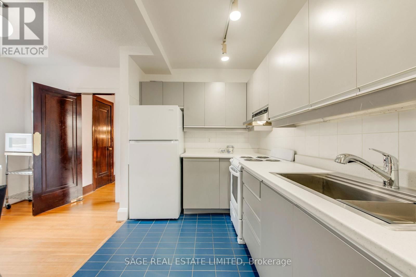 14 - 58 SHERWOOD AVENUE Image 7