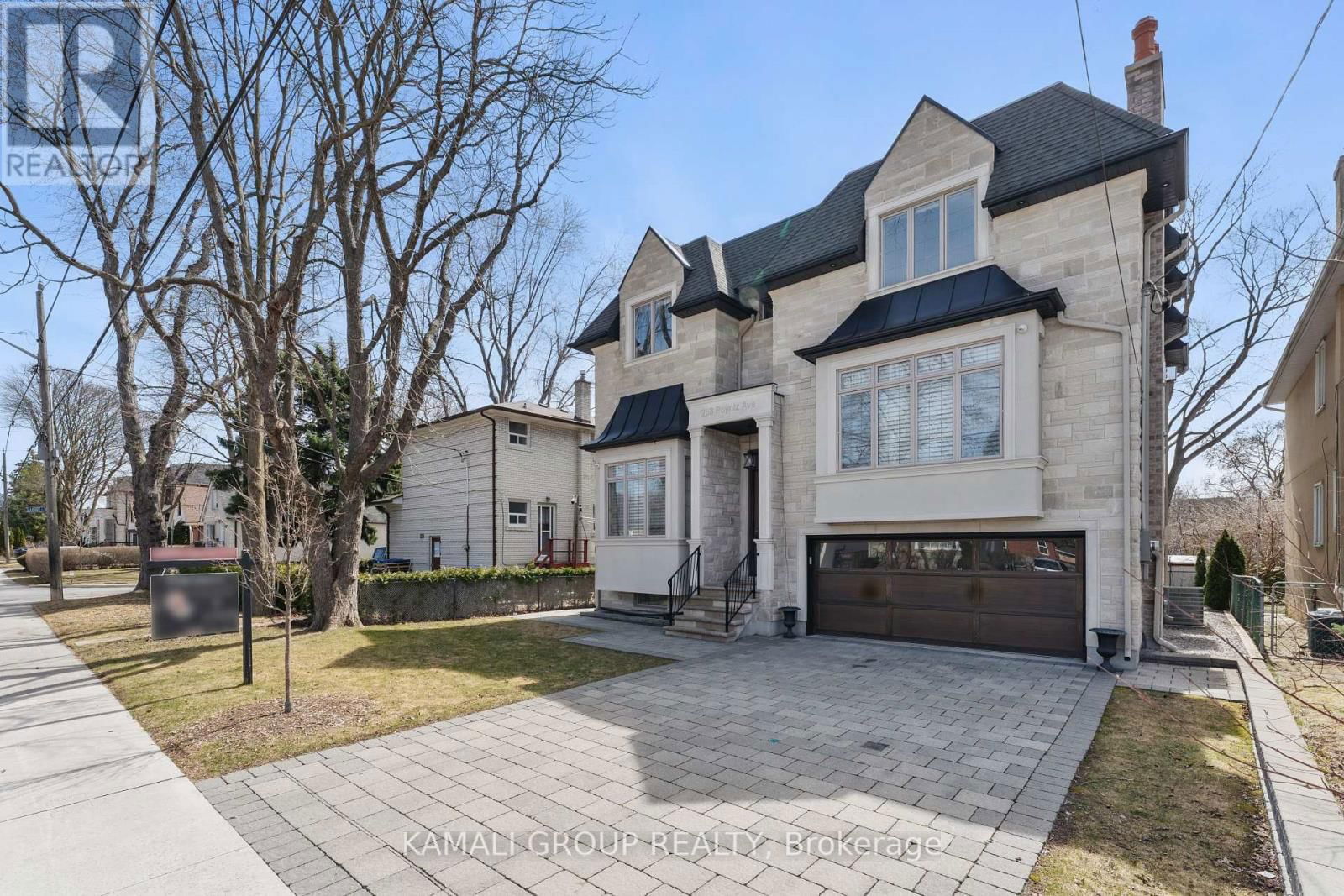 253 POYNTZ AVENUE Image 50