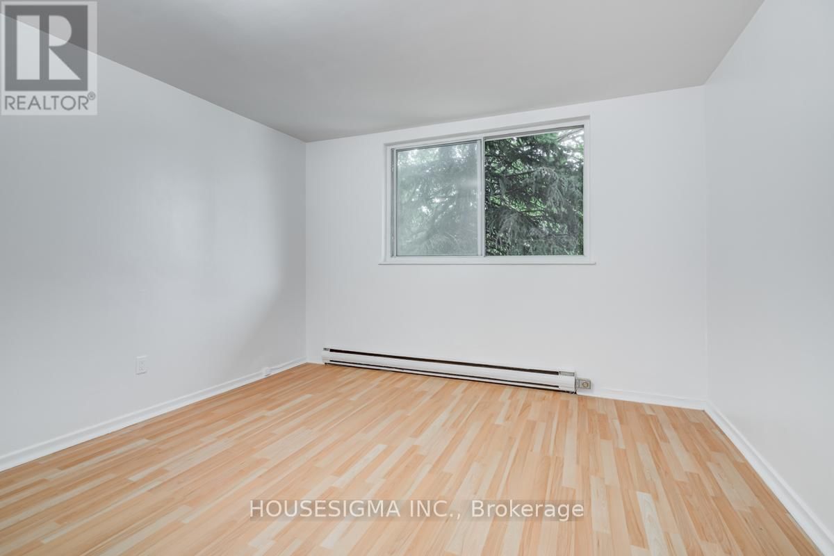 202 - 661 HURON STREET Image 6