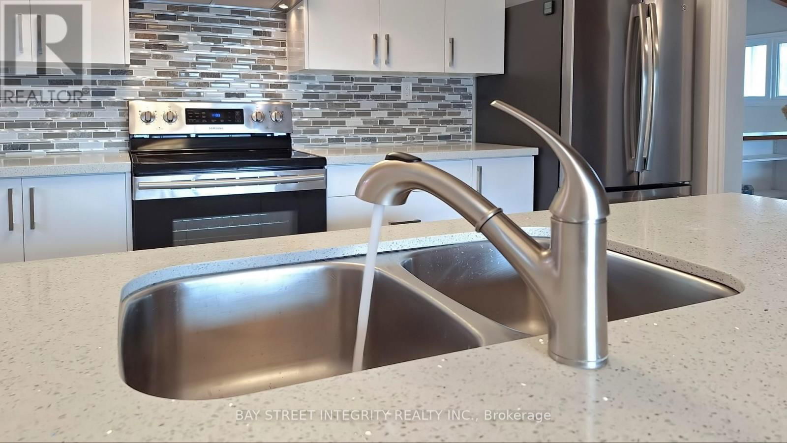 29 RUDEN CRESCENT Image 13