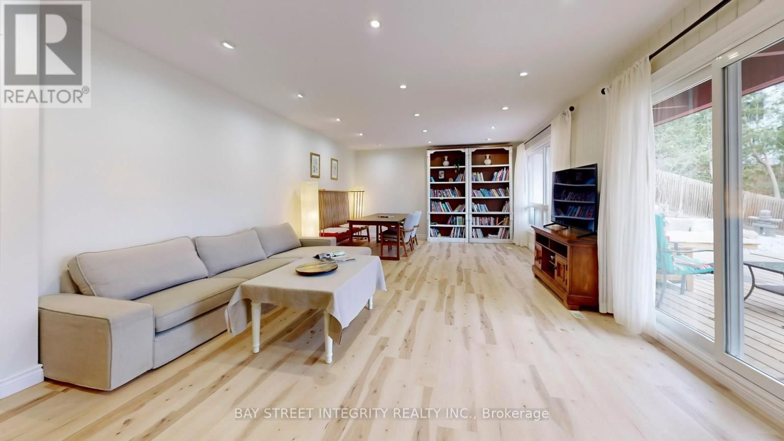 29 RUDEN CRESCENT Image 35