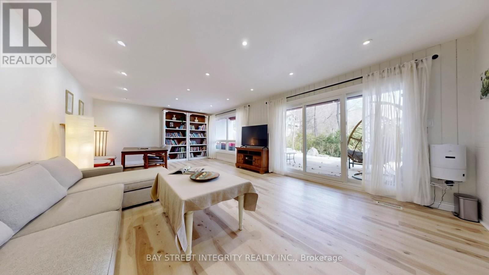 29 RUDEN CRESCENT Image 36