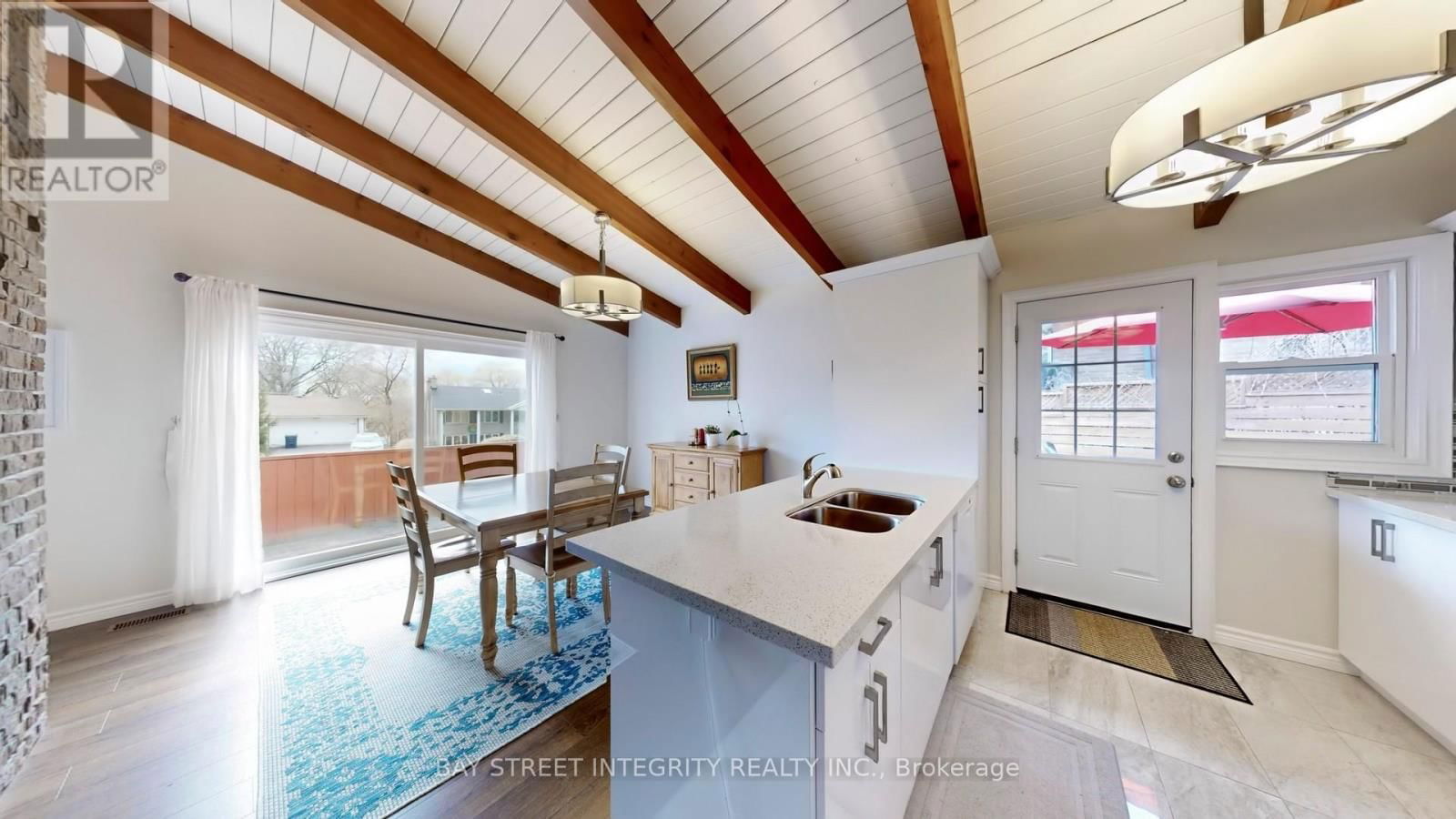 29 RUDEN CRESCENT Image 8