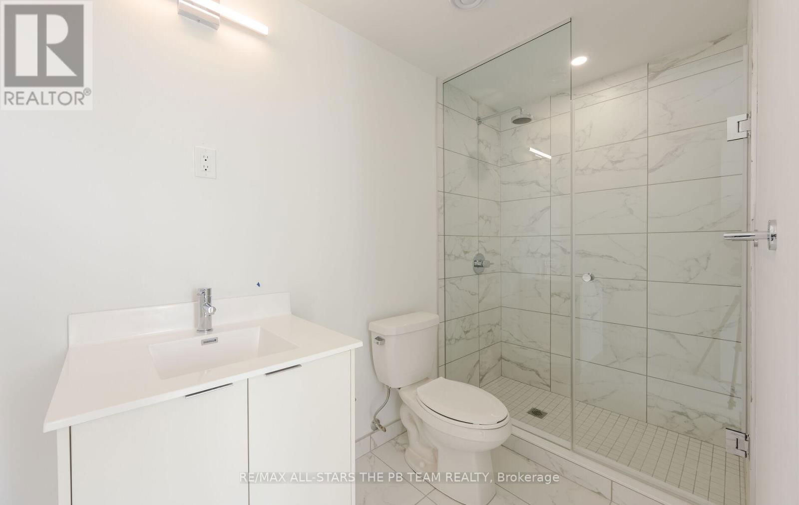 615 - 181 SHEPPARD AVENUE EAST Image 17