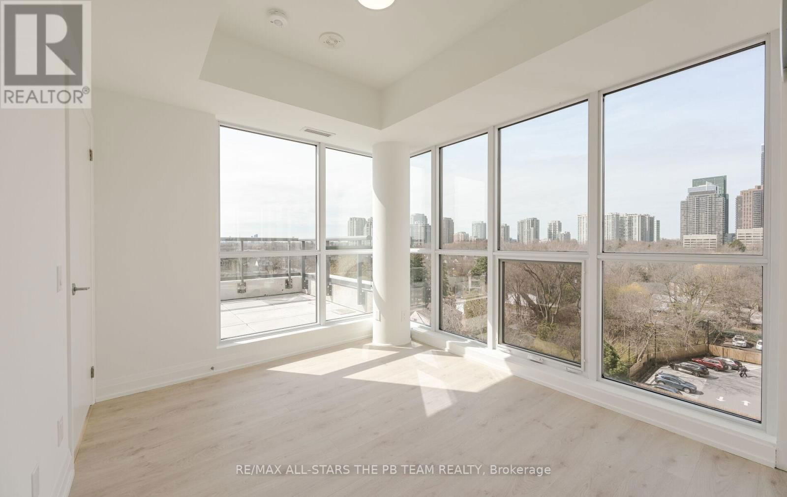 615 - 181 SHEPPARD AVENUE EAST Image 21