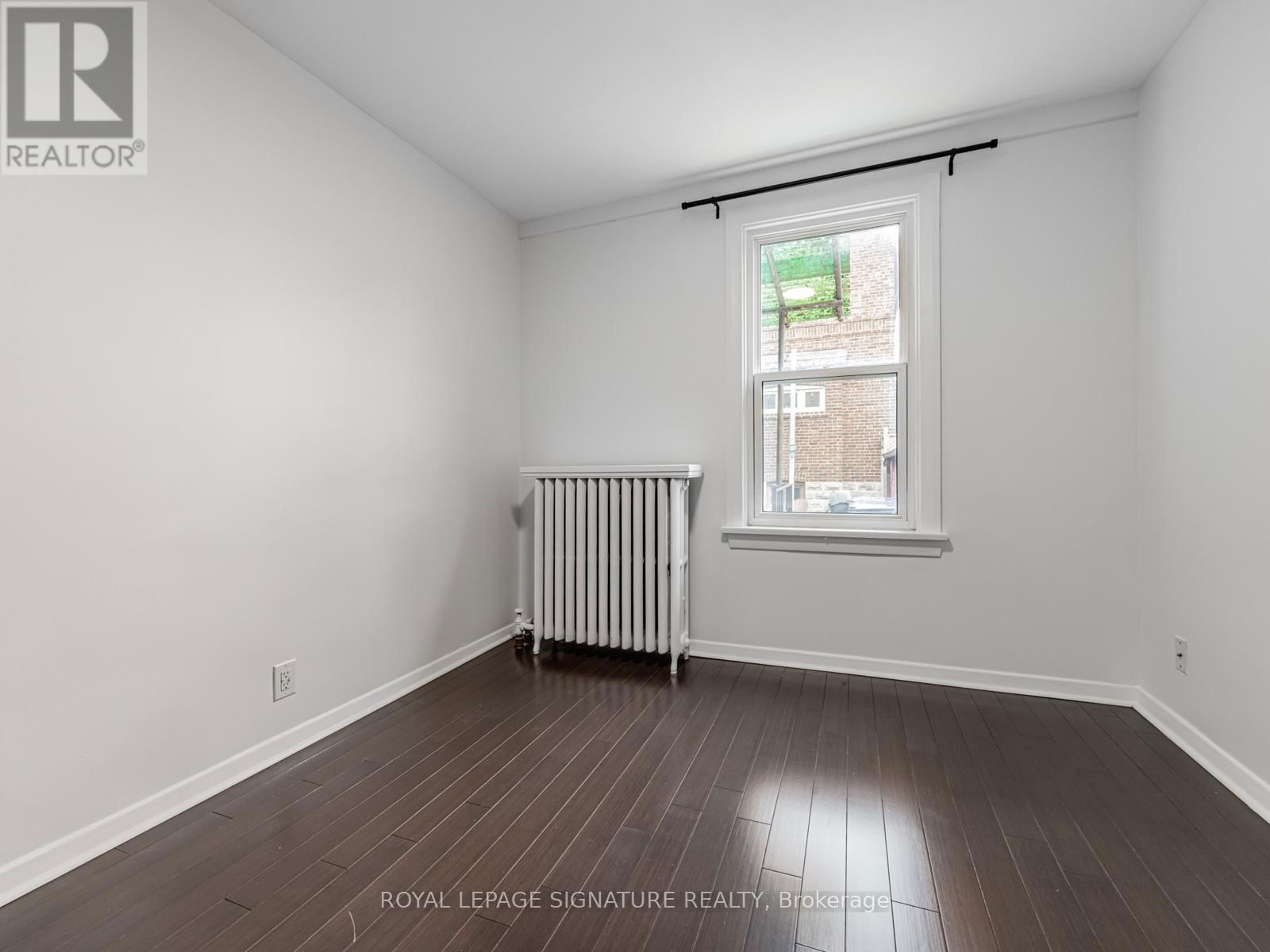 1 - 229 WINONA DRIVE Image 17