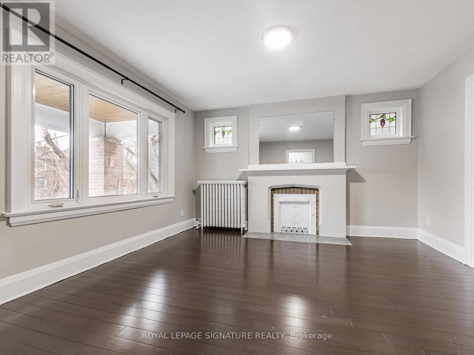 1 - 229 WINONA DRIVE Image 4