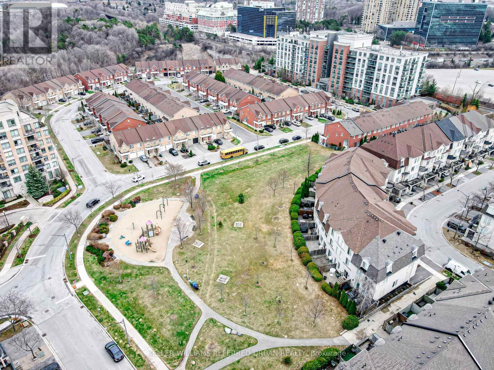 705 - 120 DALLIMORE CIRCLE Image 43