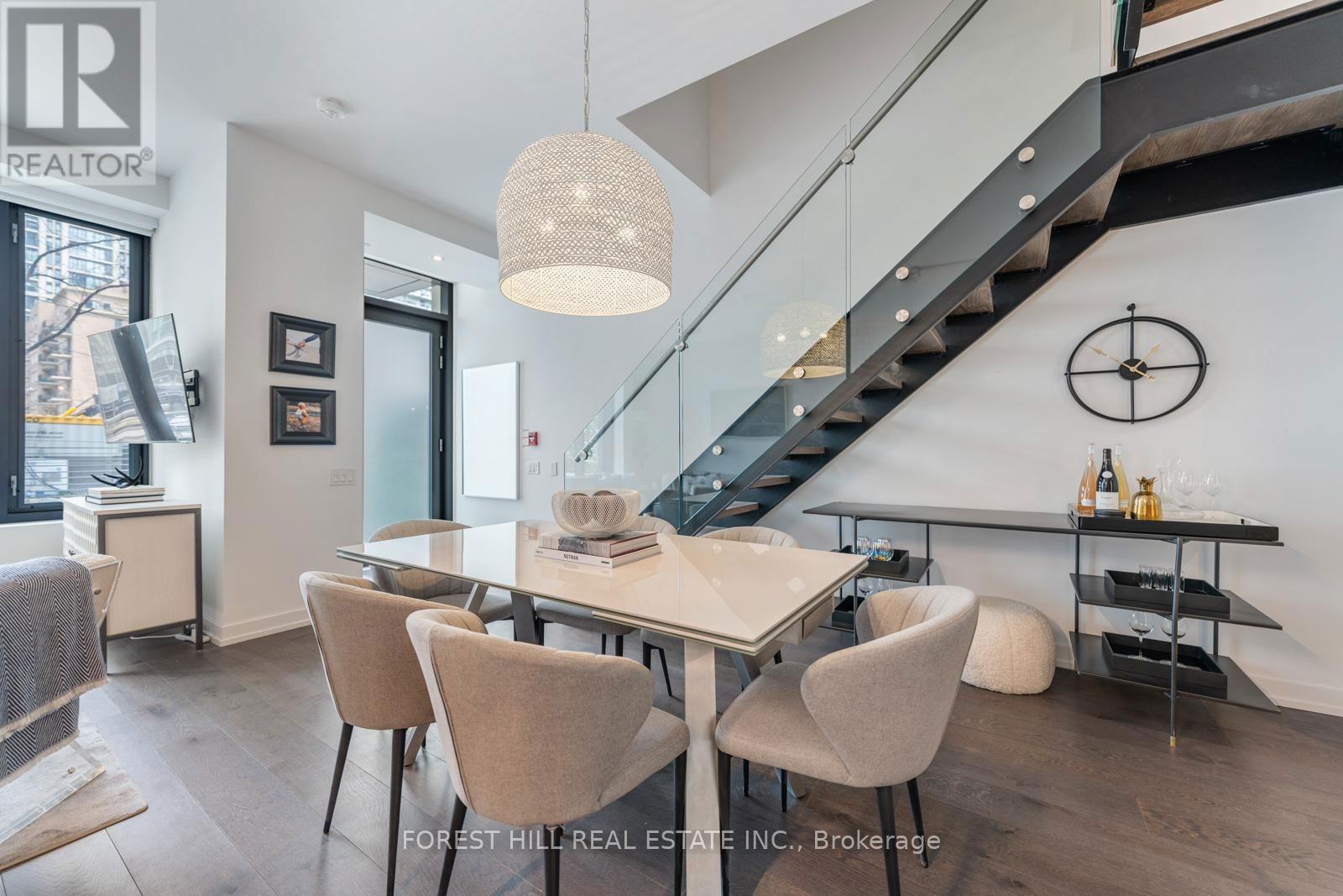 103 - 161 ROEHAMPTON AVENUE Image 16