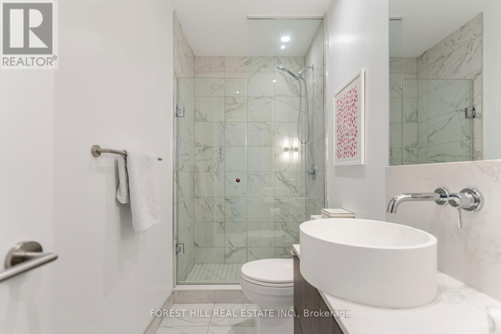 103 - 161 ROEHAMPTON AVENUE Image 18