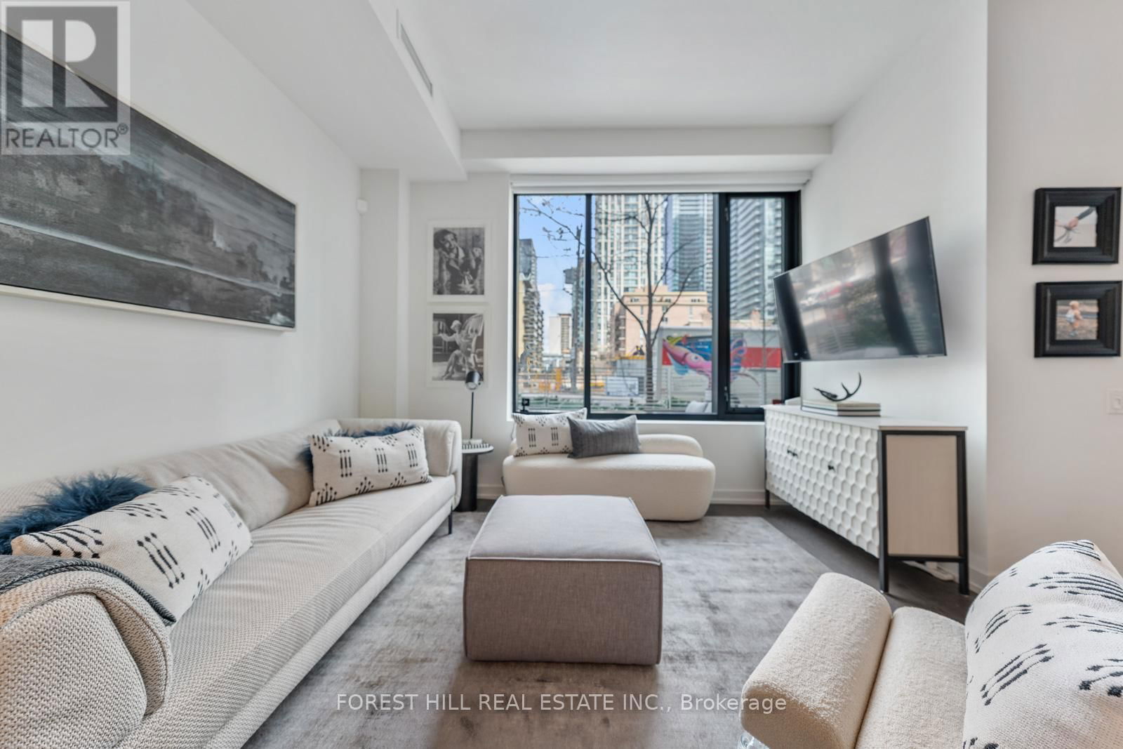 103 - 161 ROEHAMPTON AVENUE Image 9