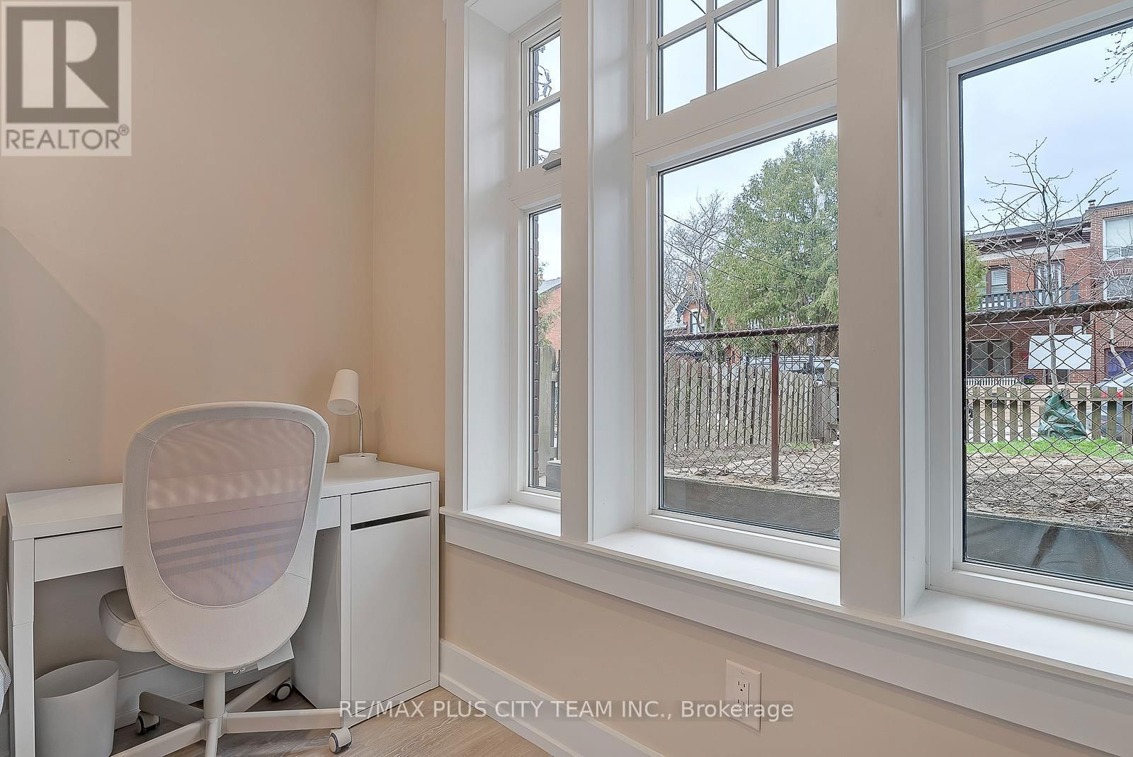 2 - 216 SEATON STREET Image 18