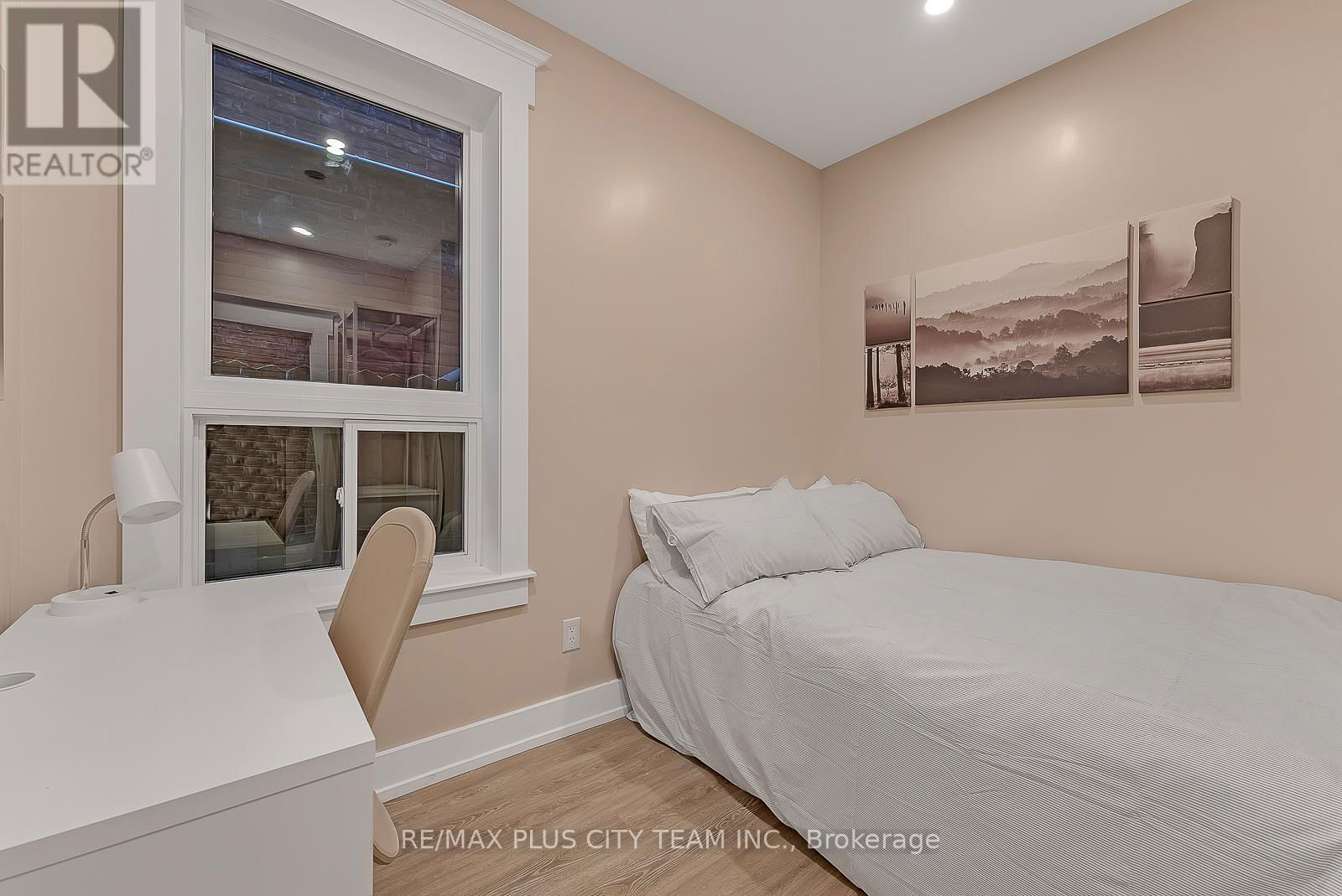 2 - 216 SEATON STREET Image 20