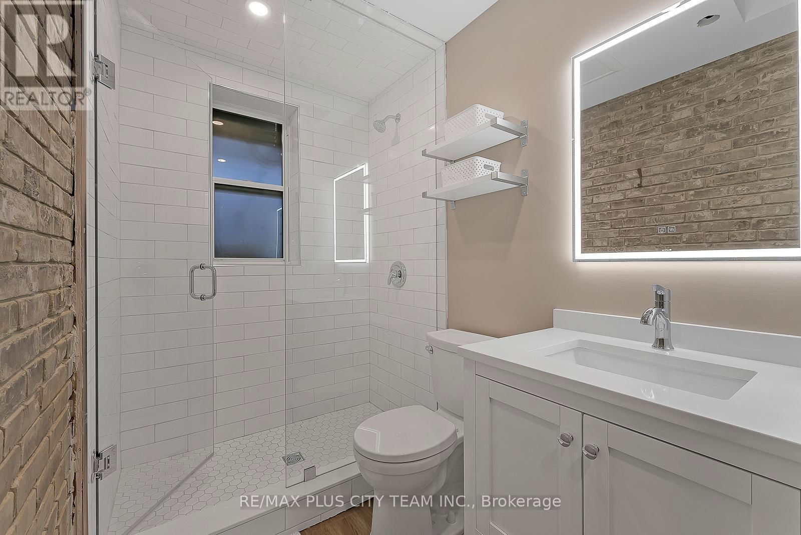 2 - 216 SEATON STREET Image 22