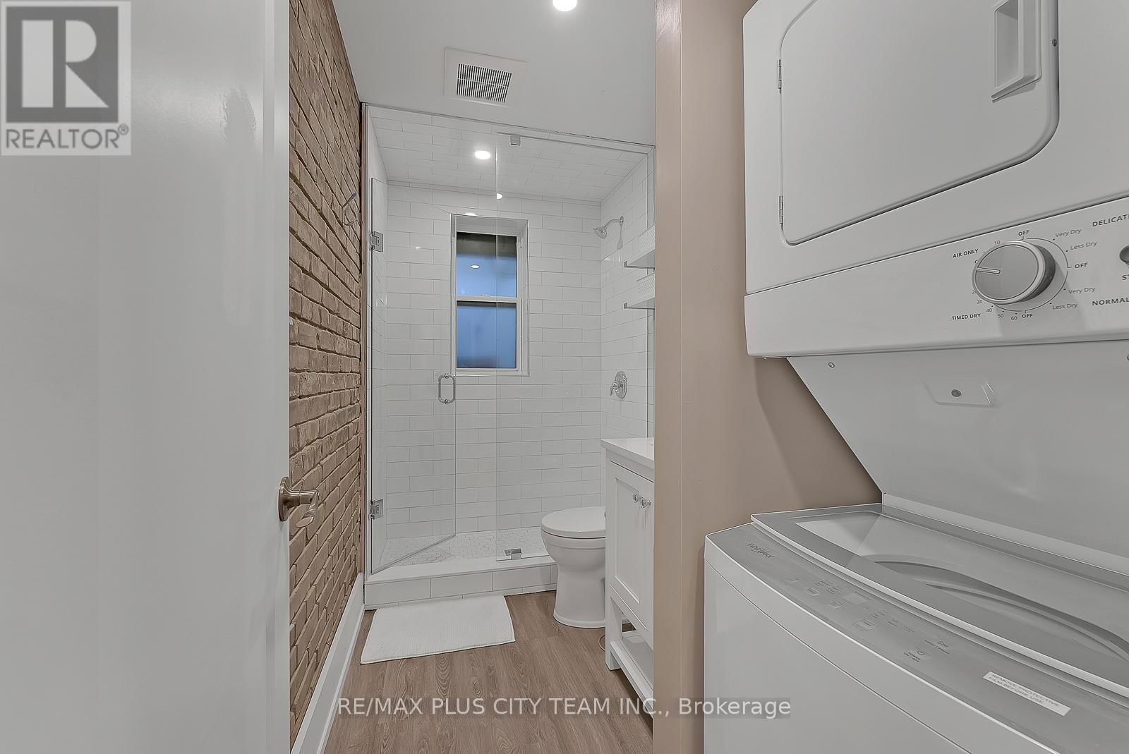 2 - 216 SEATON STREET Image 23