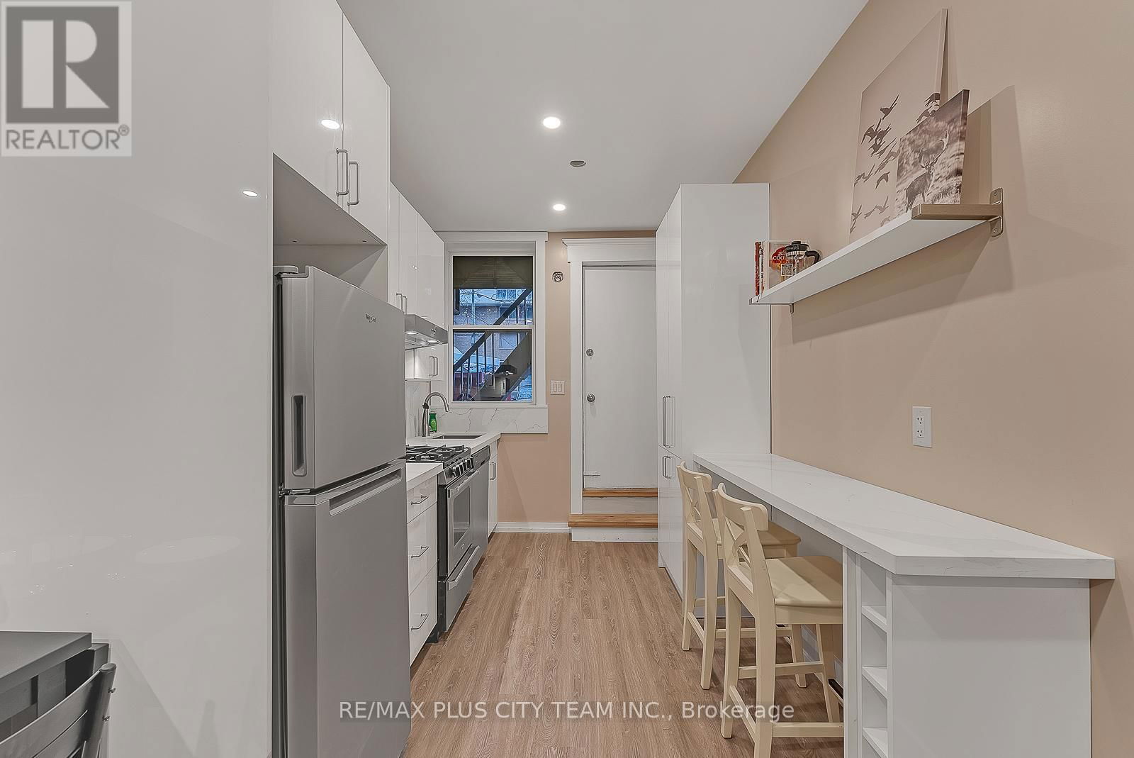 2 - 216 SEATON STREET Image 7